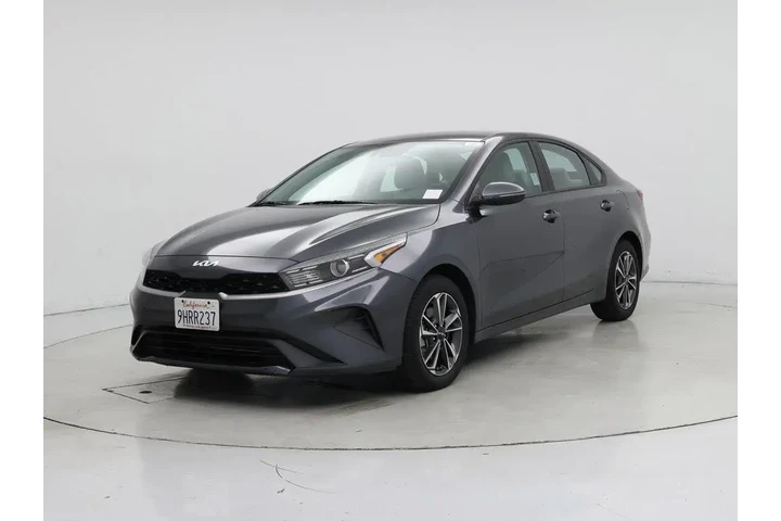 $19998 : Kia Forte 2023 LXS 4dr Sedan image 4