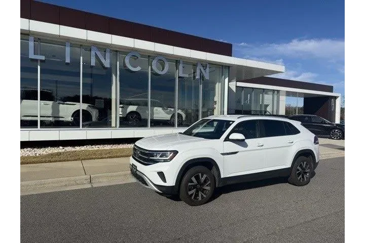$22410 : Volkswagen Atlas Cross Sport image 1