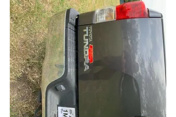 $17995 : 2011 Tundra Grade image 6
