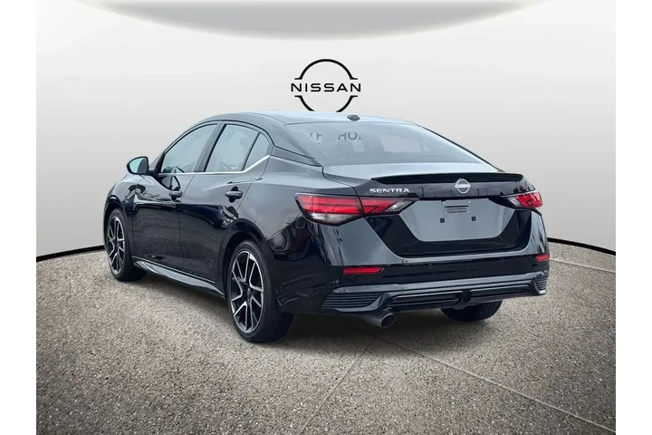 $18165 : Nissan Sentra 2025 SR 4dr Se image 8