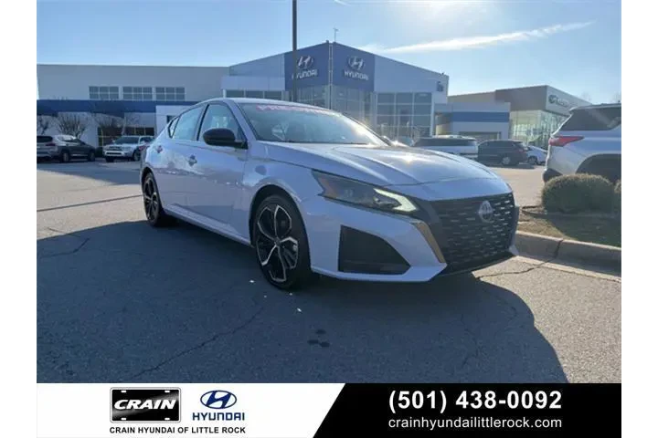 $21391 : Nissan Altima 2024 2.5 SR 4d image 1