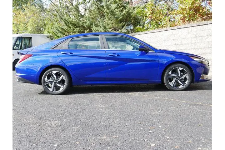 $21997 : Hyundai ELANTRA 2023 Limited image 8