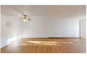 $2300 : Rental property with 1 bedro thumbnail