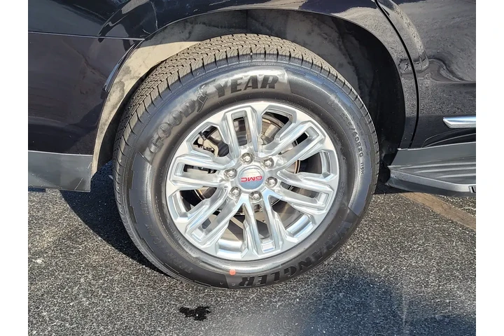 $38259 : GMC Yukon 2021 4x4 SLT 4dr S image 10