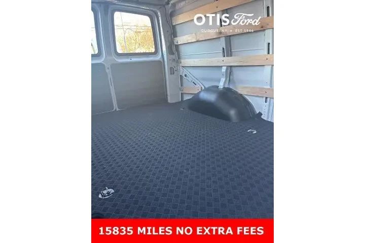 $31900 : Chevrolet Express 2024 2500 image 6