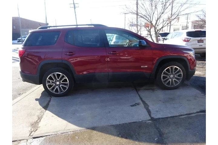 $10900 : 2017 GMC Acadia AWD 4dr SLT w image 4