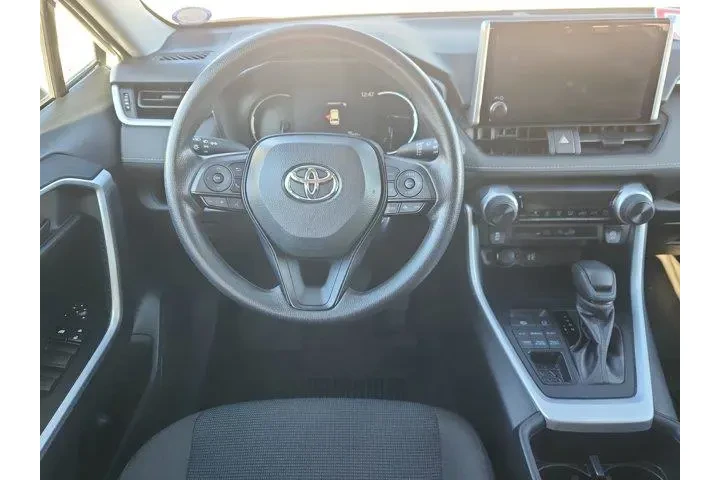 $29995 : Toyota RAV4 2024 AWD LE 4dr image 10