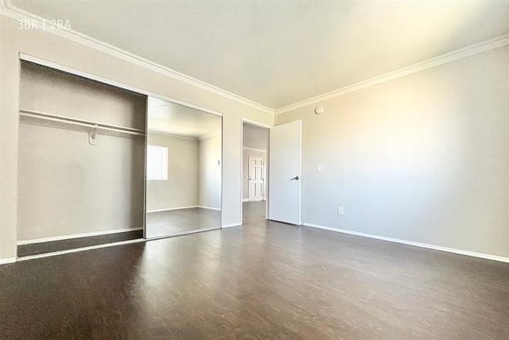 $1795 : 3 bedroom apartment in La image 4