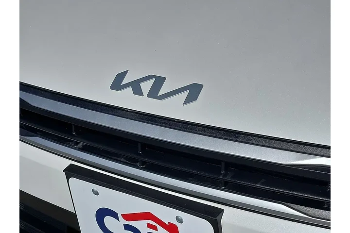 $25595 : Kia K4 2025 LXS 4dr Sedan image 7