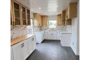 $1000 : 3 bedroom 2 bathroom casa thumbnail