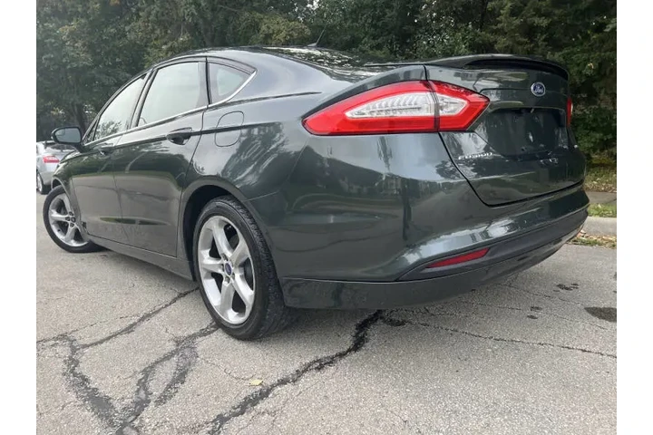 $6995 : 2015 Fusion SE image 5