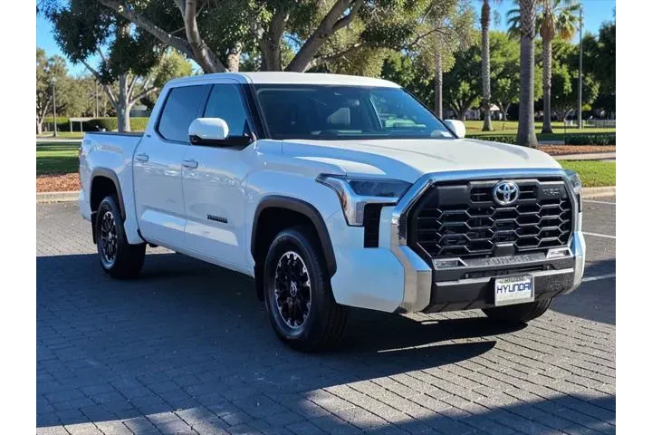 $39995 : Toyota Tundra 2022 4x2 SR5 4 image 4