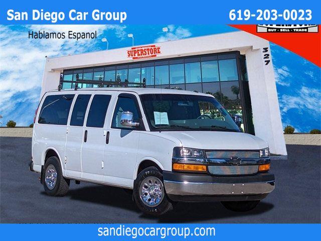 $28888 : 2014 Express Passenger image 1