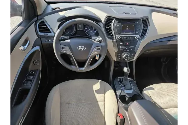 Hyundai SANTA FE Sport 2017 image 4