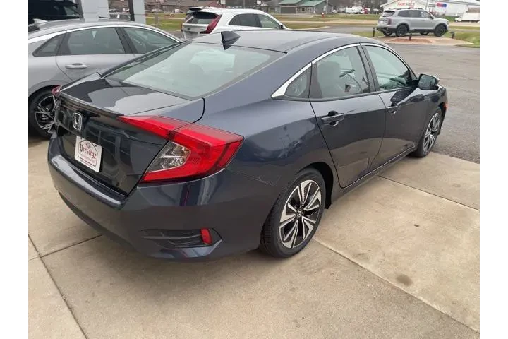 $16852 : Honda Civic 2017 EX-L 4dr Se image 5