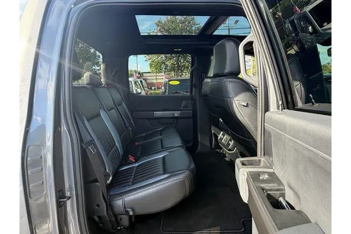 $39895 : Ford F-150 2023 4x4 XLT 4dr image 8