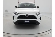$27998 : Toyota RAV4 2024 AWD LE 4dr thumbnail