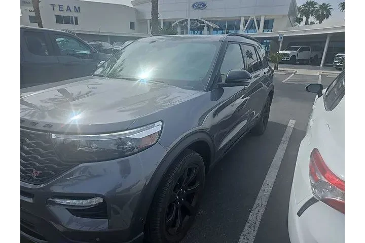 $32096 : Ford Explorer 2021 AWD ST 4d image 1