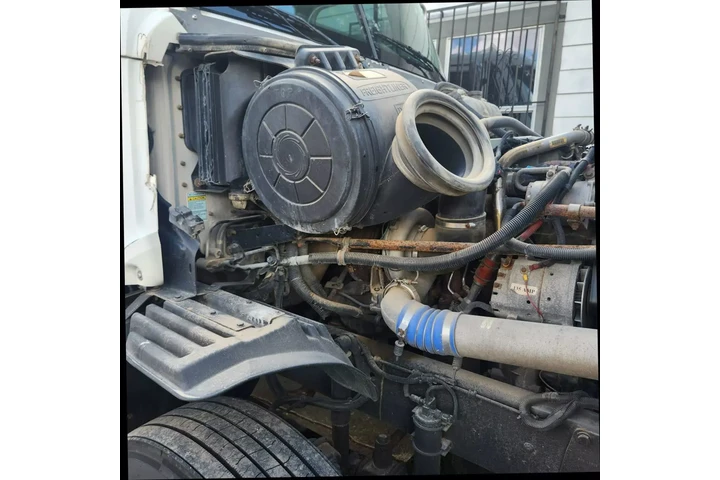 $14900 : 2007 FREIGHTLINER COLUMBIA 12 image 1