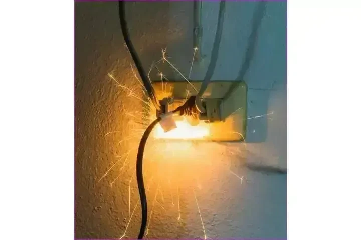 PROBLEMAS ELECTRICOS 24/HORAS image 3