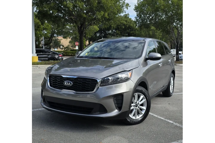 $11999 : KIA SORENTO image 5