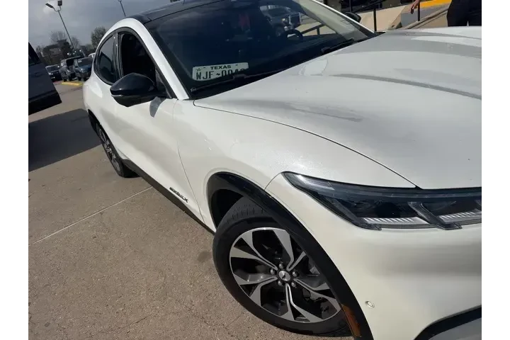 $29507 : Ford Mustang Mach-E 2023 Pre image 3