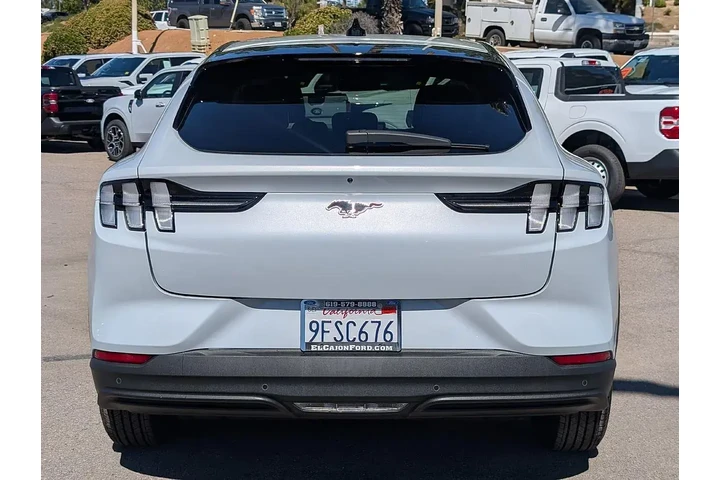 $27099 : Ford Mustang Mach-E 2023 Sel image 9