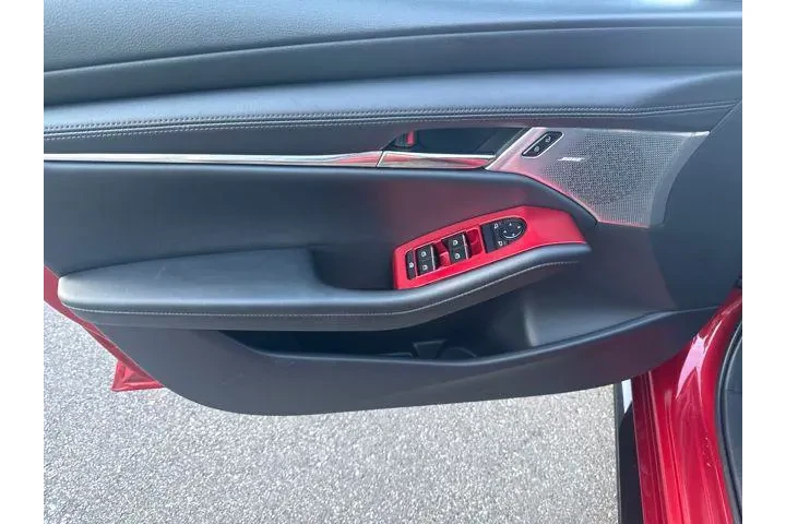 $25324 : Mazda Mazda3 Hatchback 2023 image 10