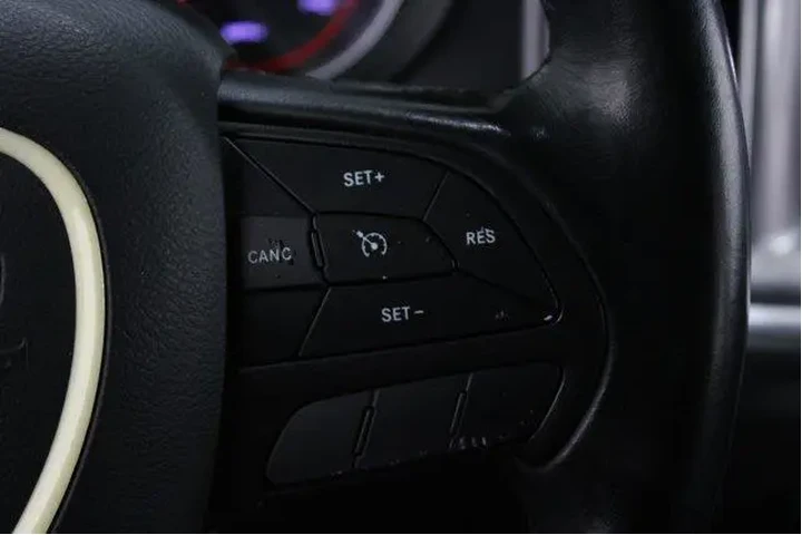 $17941 : Dodge Charger 2019 SXT 4dr S image 10