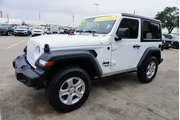 $25888 : Jeep Wrangler 2021 4x4 Sport thumbnail