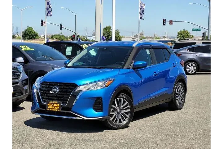 $21900 : Nissan Kicks 2023 SV 4dr Cro image 8