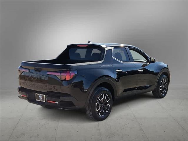 $30715 : New 2024 Hyundai SANTA CRUZ S image 7