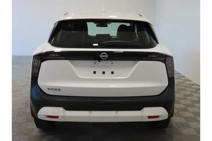 $19995 : Nissan Kicks 2025 S 4dr Cros image 5