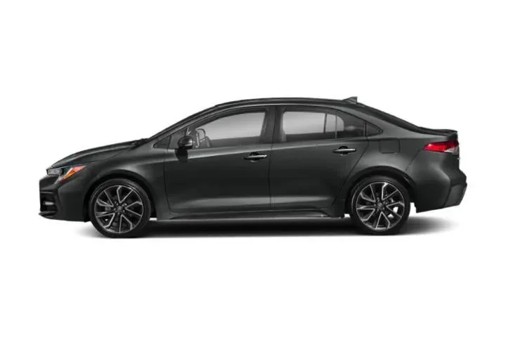 Toyota Corolla 2022 SE 4dr S image 2