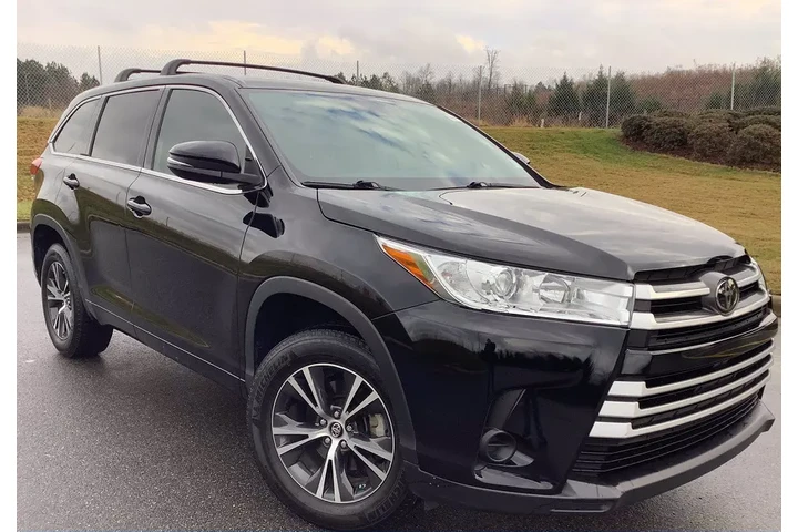 $13500 : 2018 Highlander LE image 1