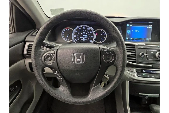 $15998 : Honda Accord 2014 LX 4dr Sed image 10