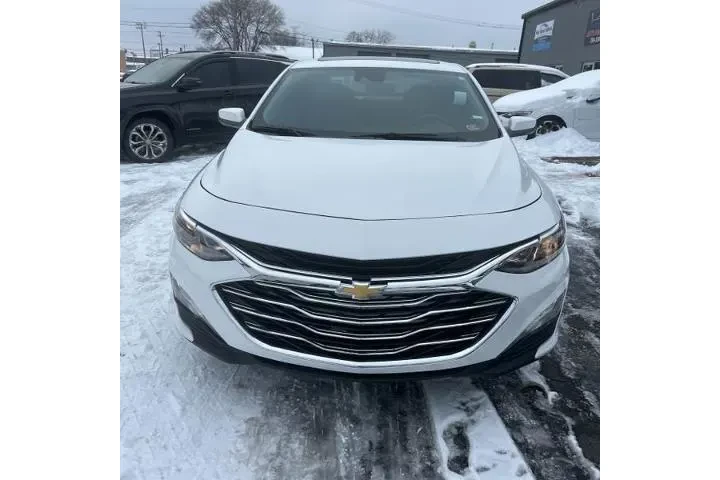 $18900 : Chevrolet Malibu 2024 LT 4dr image 8