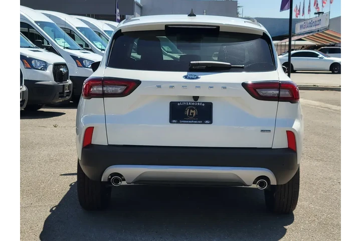 $26888 : Ford Escape Plug-In Hybrid 2 image 5