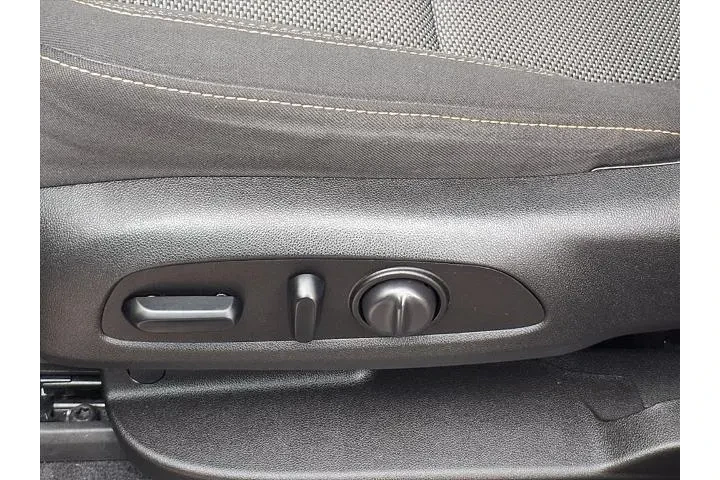 $21995 : Chevrolet Traverse 2020 LT C image 4