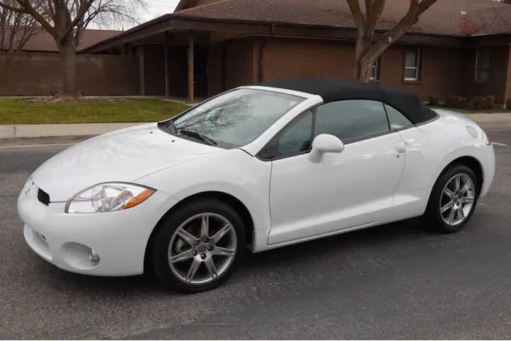 $14990 : 2008 Eclipse Spyder GT image 5