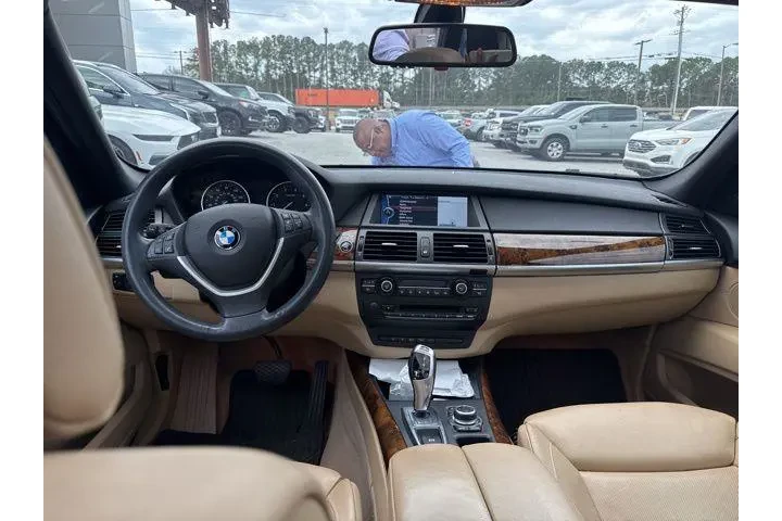 $10000 : BMW X5 2011 AWD xDrive50i 4d image 8