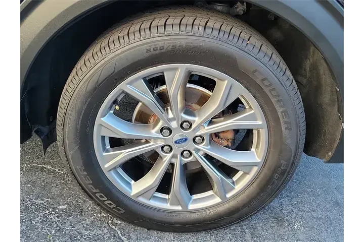 $23590 : Ford Explorer 2022 XLT 4dr S image 9