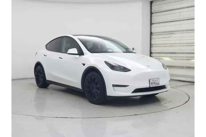 $33998 : Tesla Model Y 2023 AWD Long image 1