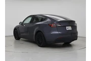 $27998 : Tesla Model Y 2021 AWD Long thumbnail