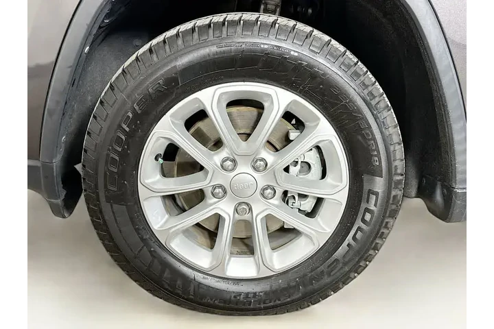 $16914 : Jeep Grand Cherokee 2021 4x2 image 8