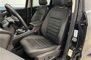 $13720 : Pre-Owned 2017 Escape Titanium thumbnail