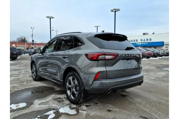 $23980 : Ford Escape 2023 AWD ST-Line image 9
