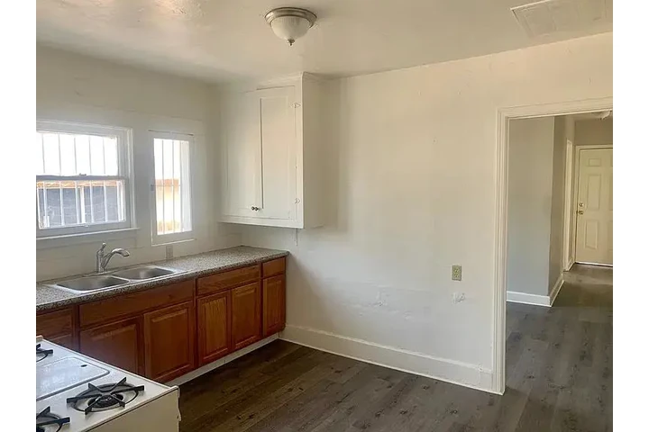 $900 : casa de 2 baños image 4