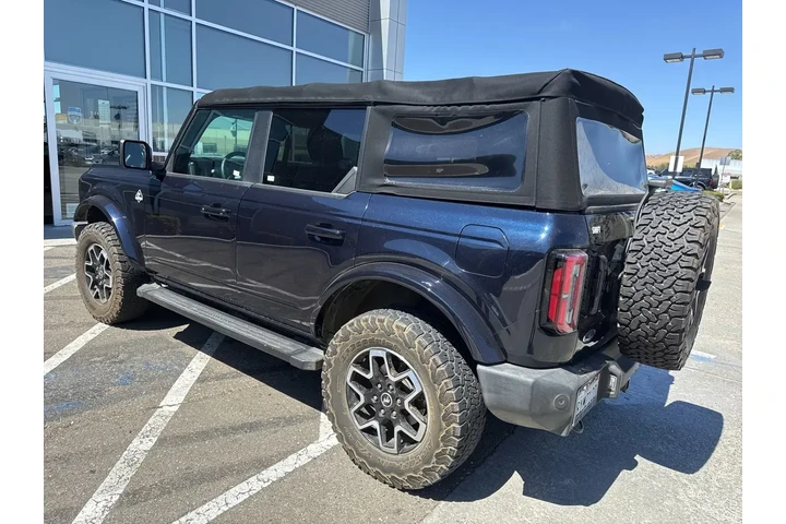 $27988 : Ford Bronco 2021 4x4 Outer B image 2