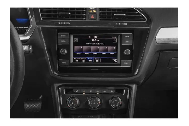 $18300 : Volkswagen Tiguan 2023 S 4dr image 10